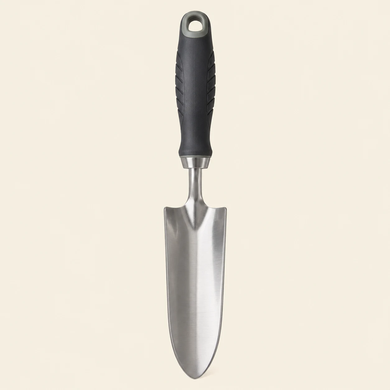 Narrow recovery trowel